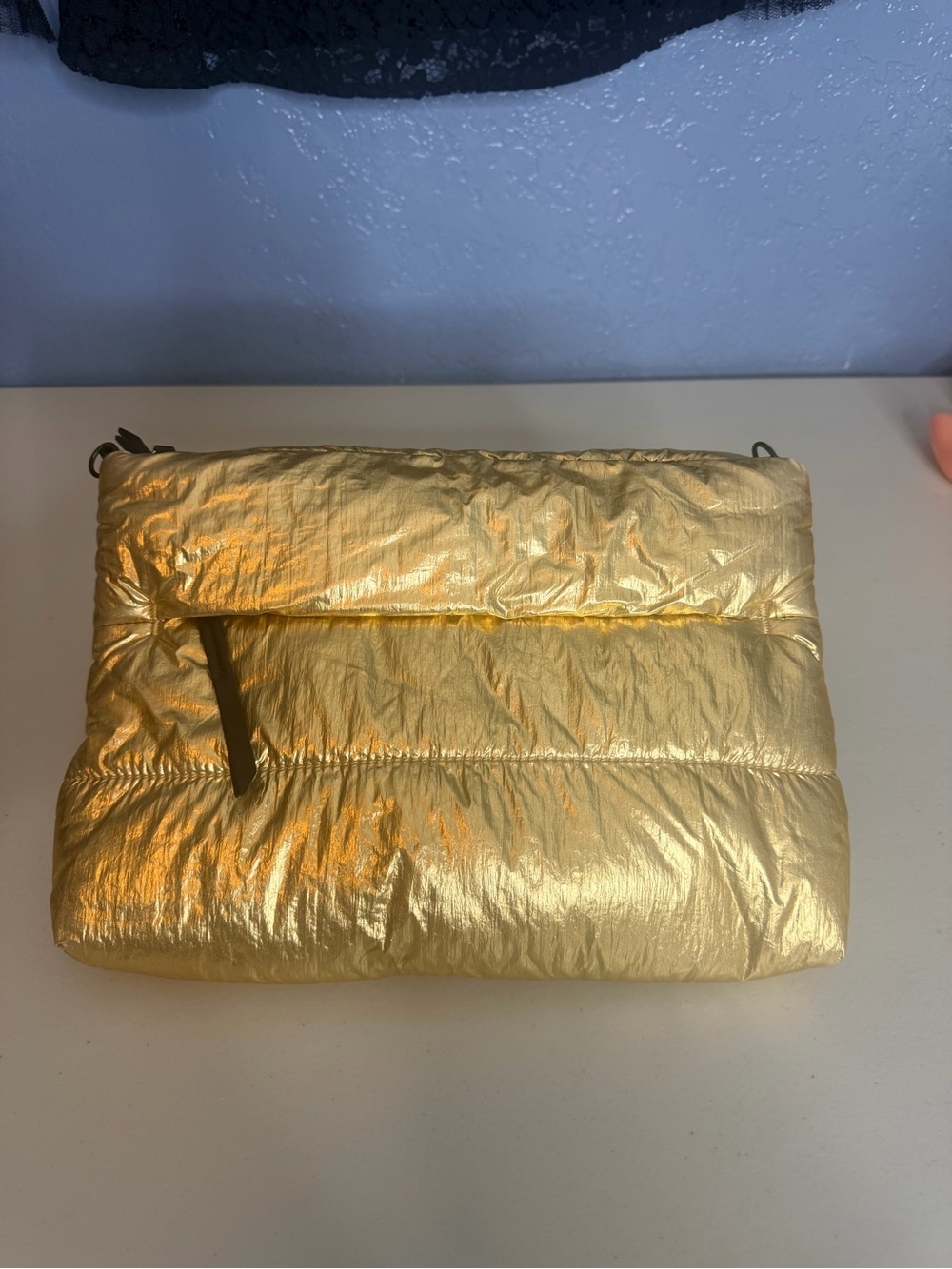Trouvé Athleisure Crossbody Gold Quilted Puffer Clutch Bag - new